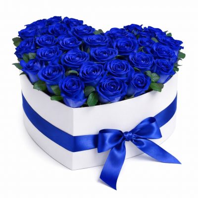 Синие розы в коробке «Сапфировая мечта»