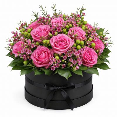 Букет в шляпной коробке «Розовое очарование»