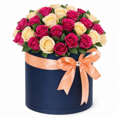 Шляпная коробка с розами «Цветочный шедевр»