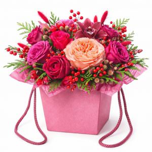 Цветы в коробке «Бархатный вечер»